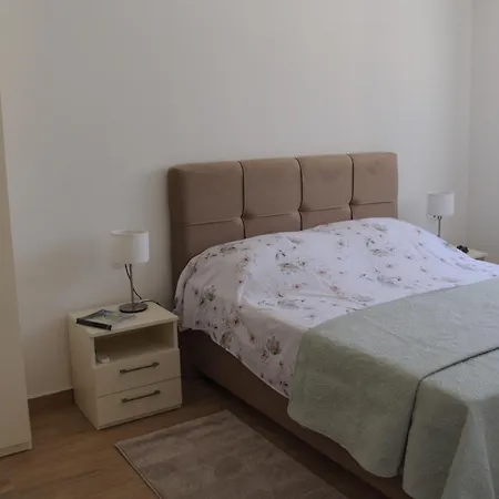 Gb Villa *